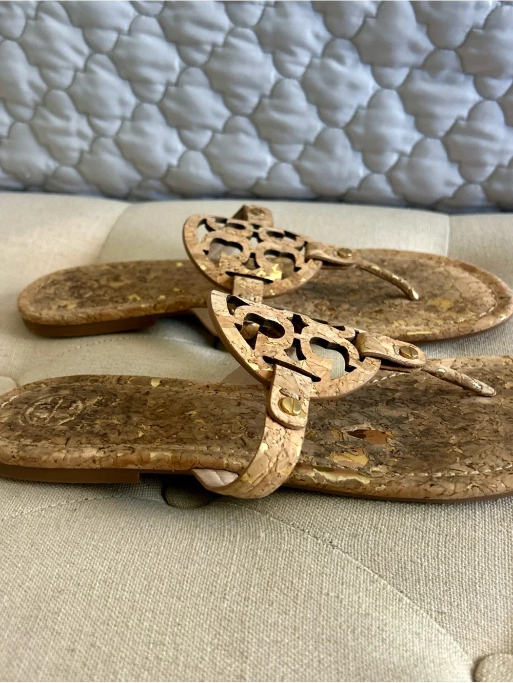 Tory Burch Cork Logo Thong Sandals in Natural Tan